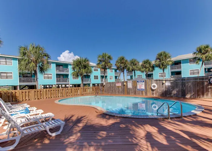 Holiday home Beachview With Community Pools Grills And Internet
